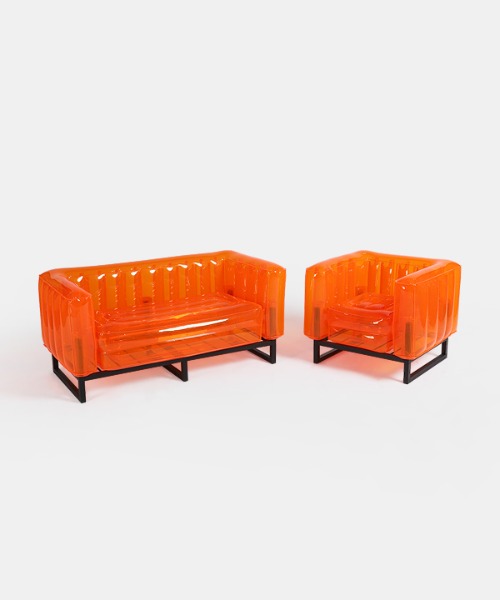 100022. YOMI Sofa Orange