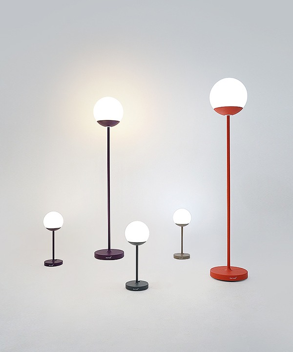 100088. Fermob MOOON! Lamp set