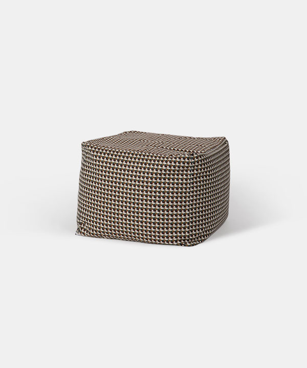 100270. BROWN PATTERN POUF