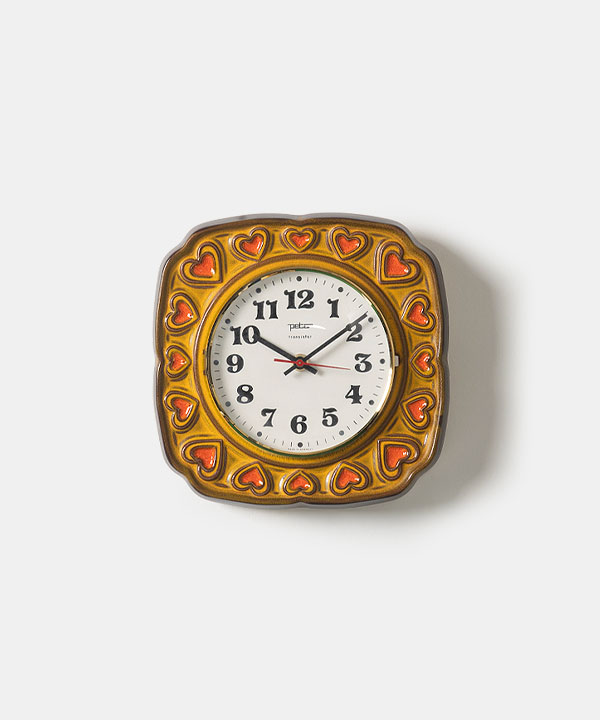 100334. Vintage ceramic clock heart