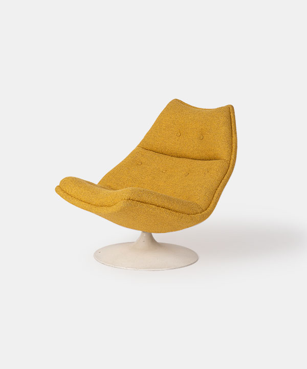 100339. F511 Lounge Chair